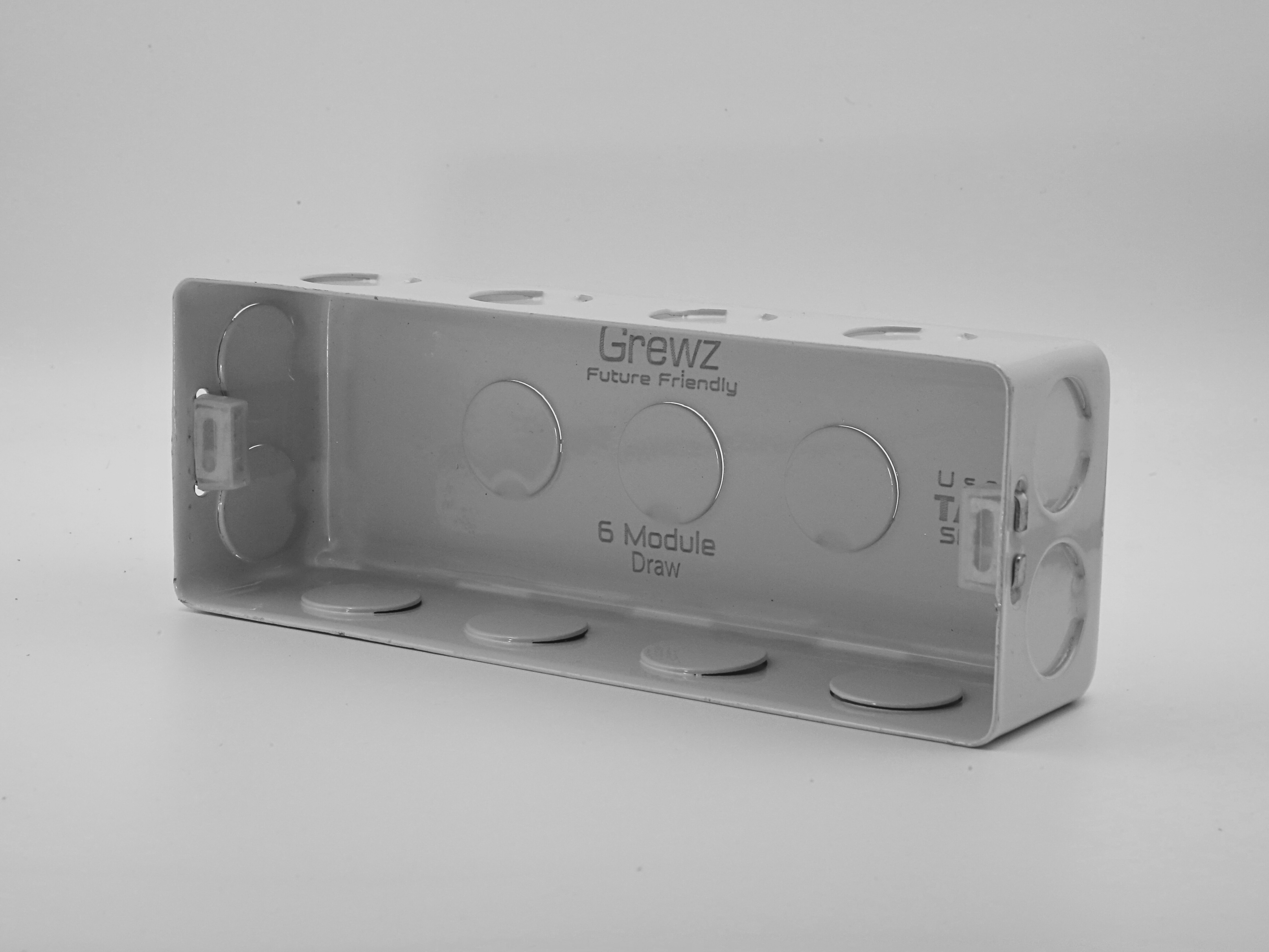 6 MODULE (8X3)